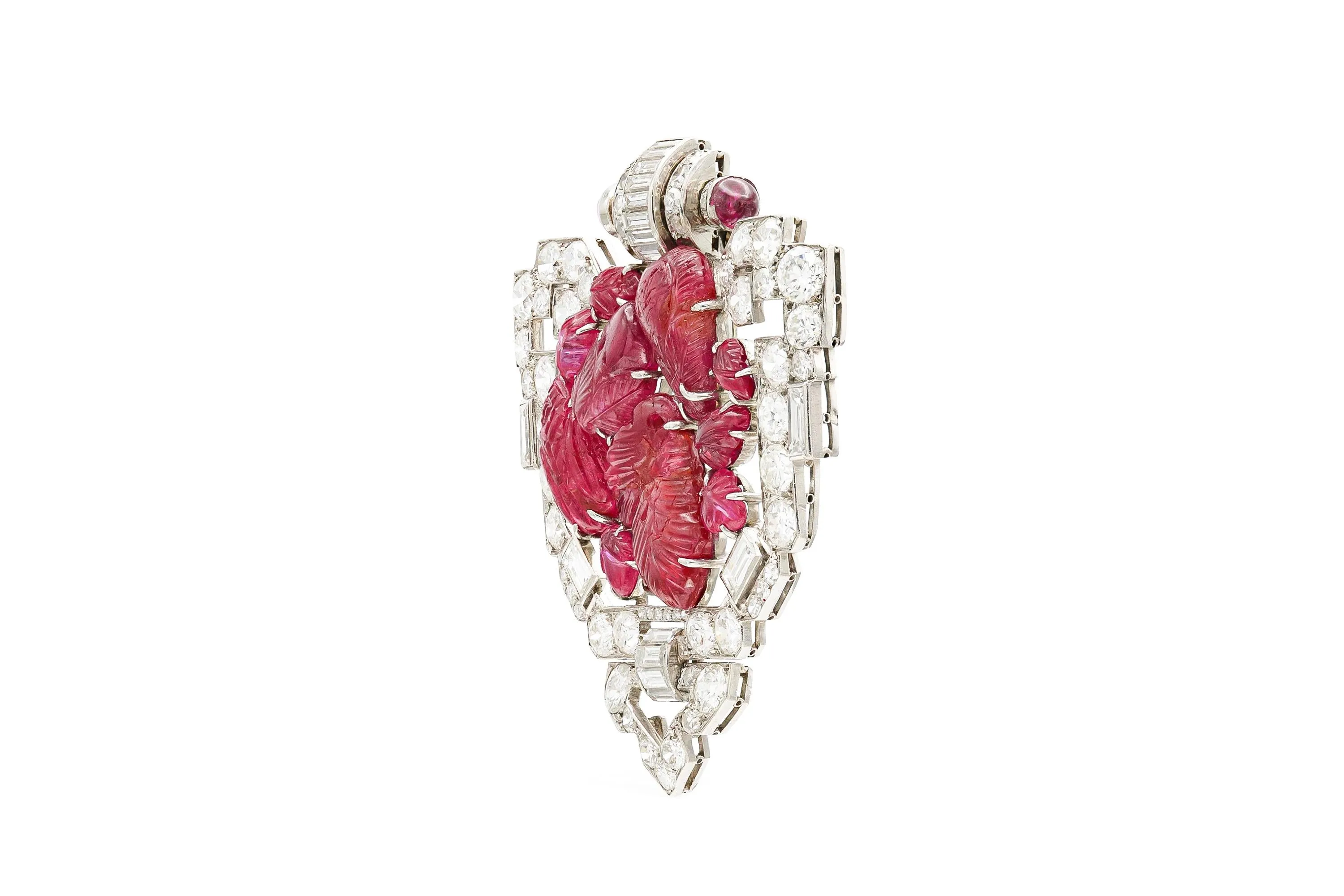 Antique Art Deco 1930s 20.00 Carat Carved Ruby and 9.00 Carat Diamond Brooch