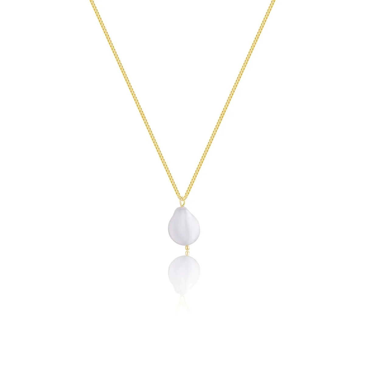 Kyerlyn Dainty Pearl Necklaces Collection