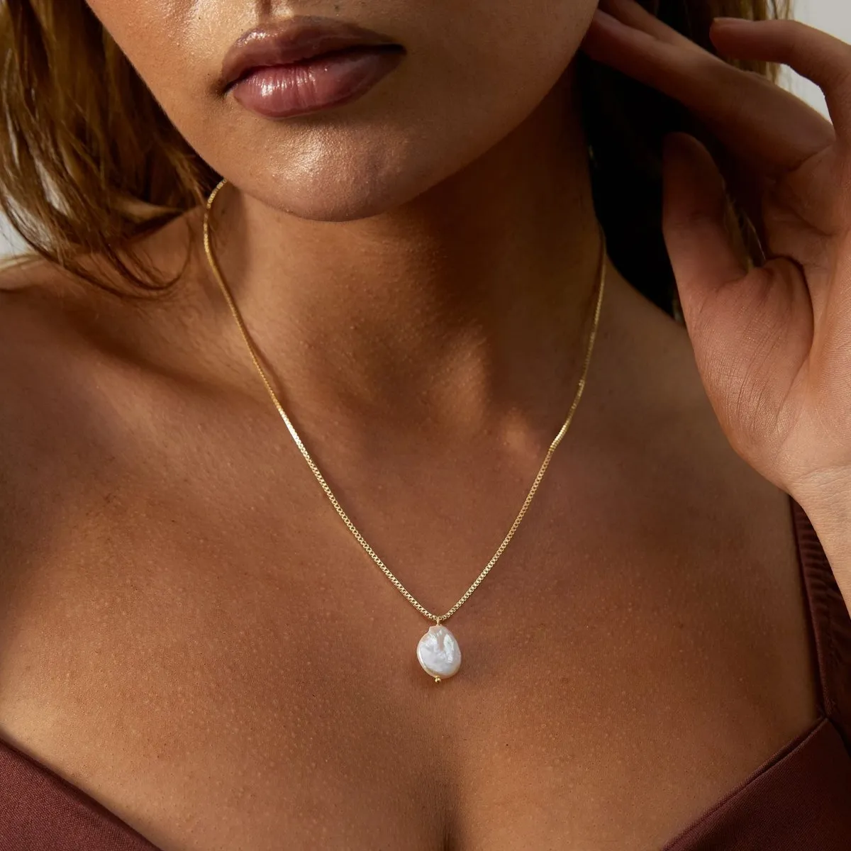 Kyerlyn Dainty Pearl Necklaces Collection