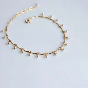 Leticia - White Freshwater Pearl, 14k Gold Filled Bracelet