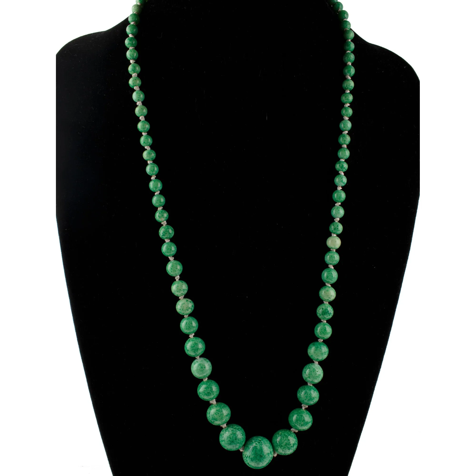 Mottled Green "Peking Glass" crumb bead necklace, 1920's.  nlbd2202