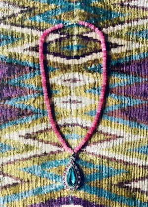 Neema pendant