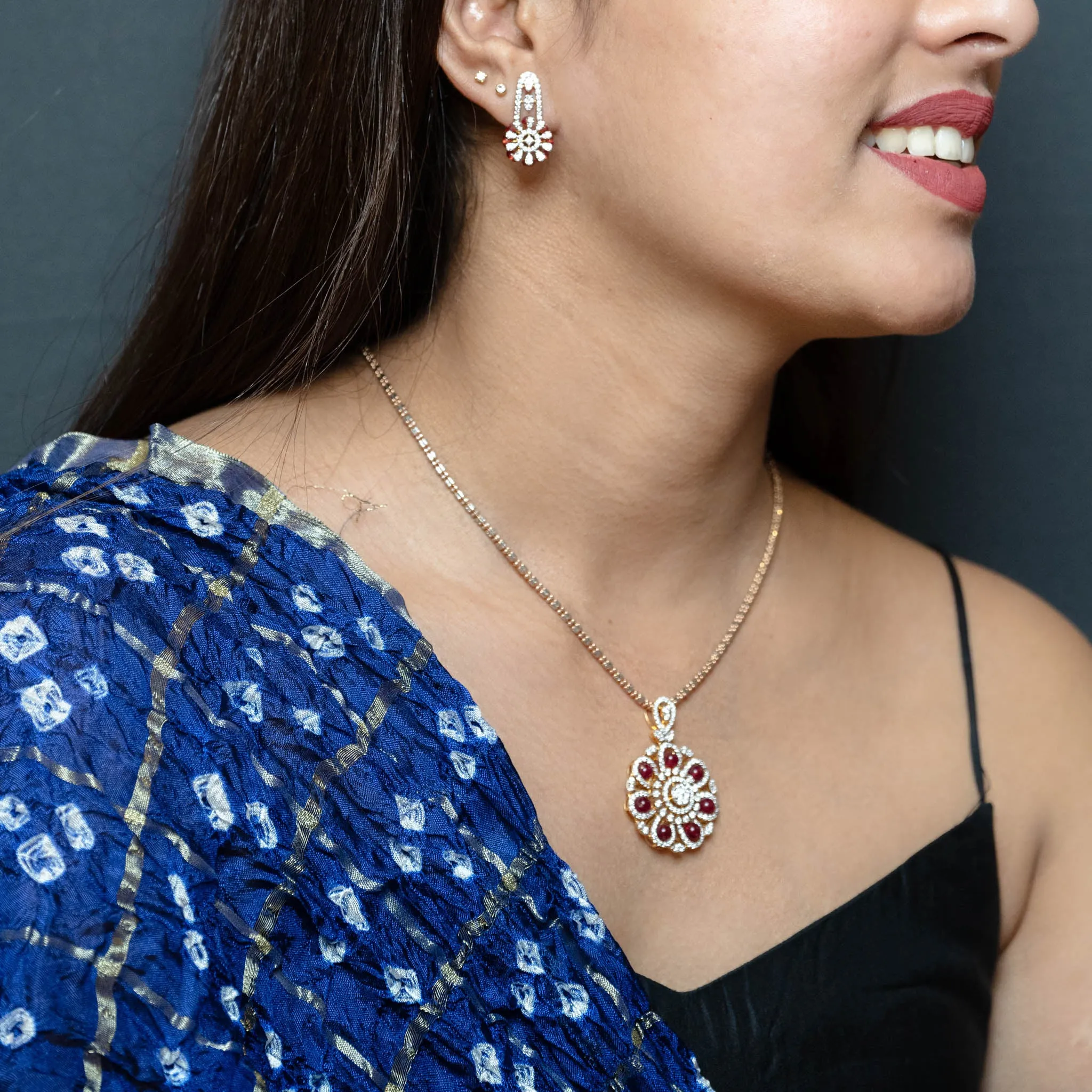 Ruby Love - Earrings with Pendant Set