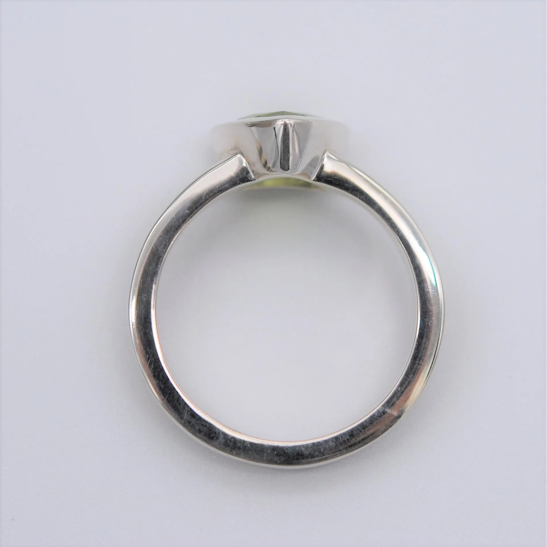 Trilliant Gemstone Rings Ai208