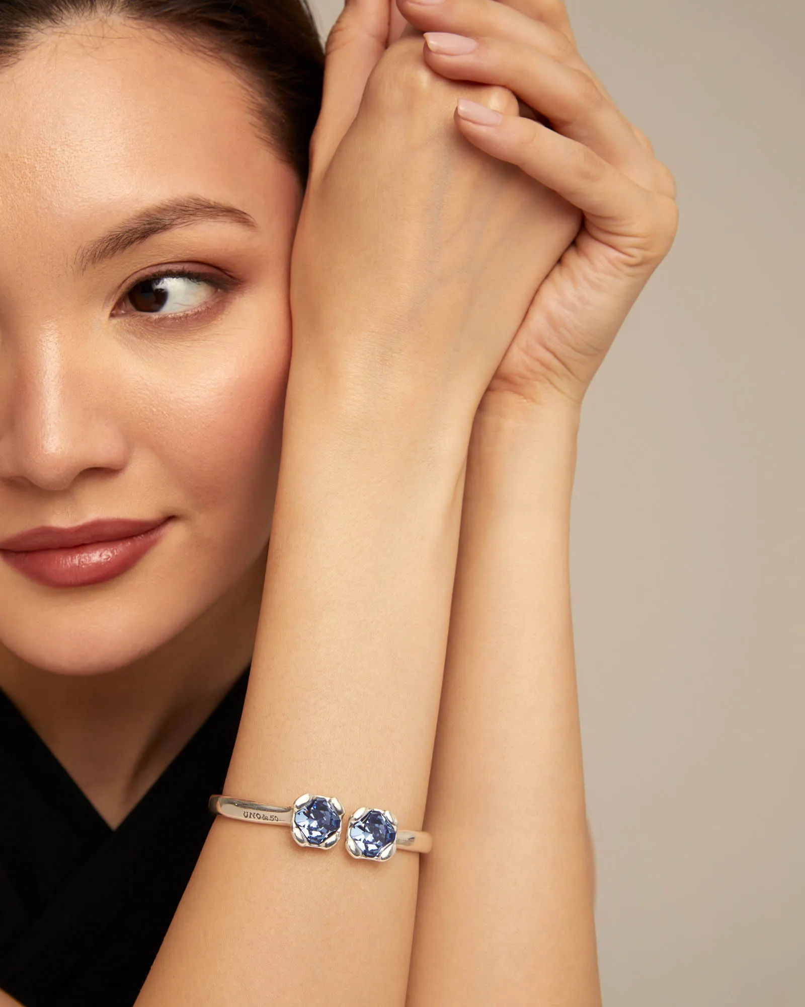 UNOde50 Sterling Silver Rigid Bracelet with Crystals